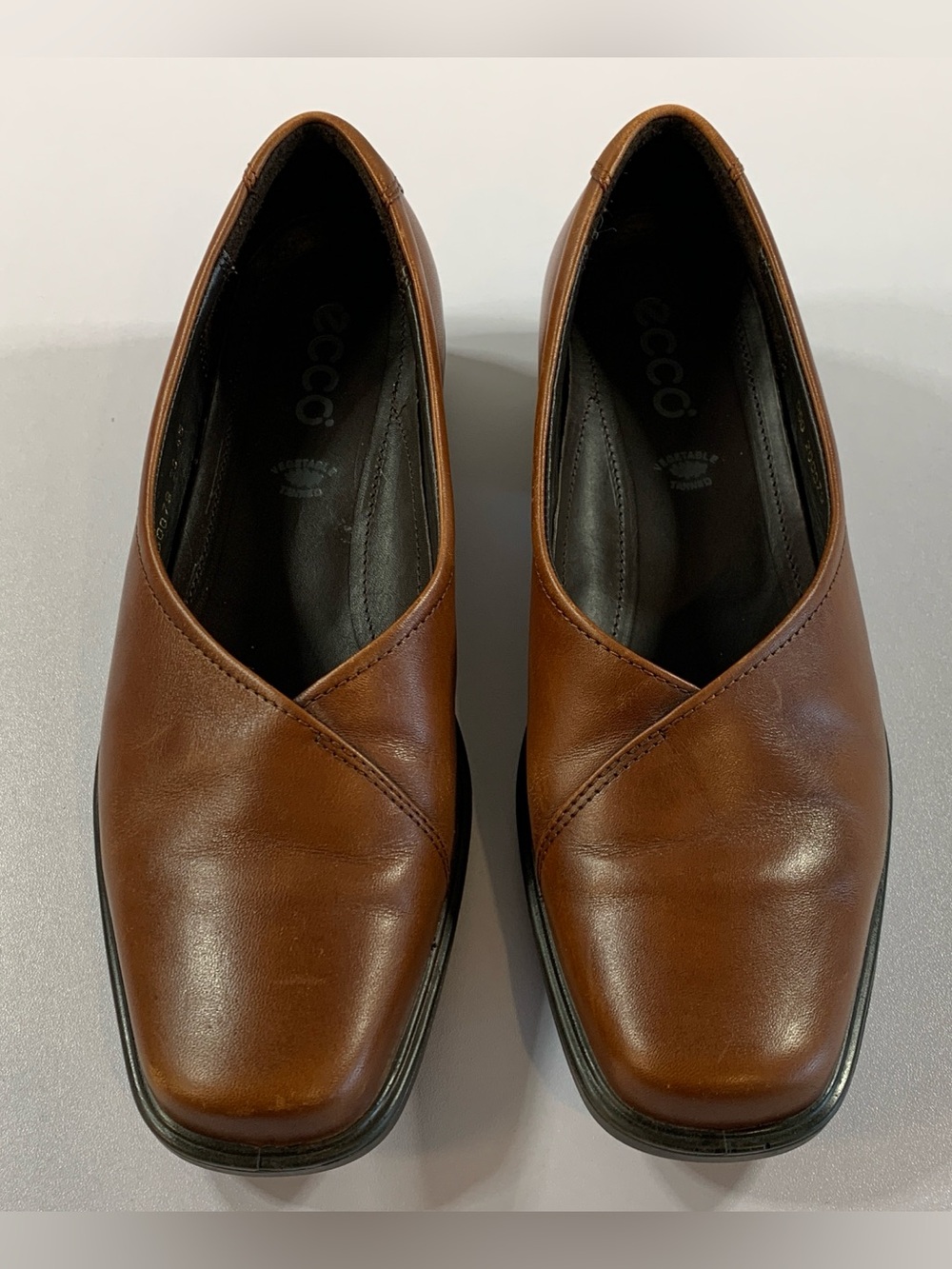 ECCO Light Leather Crossover Loafers Vintage Shock Point Comfort Pumps Brown 38